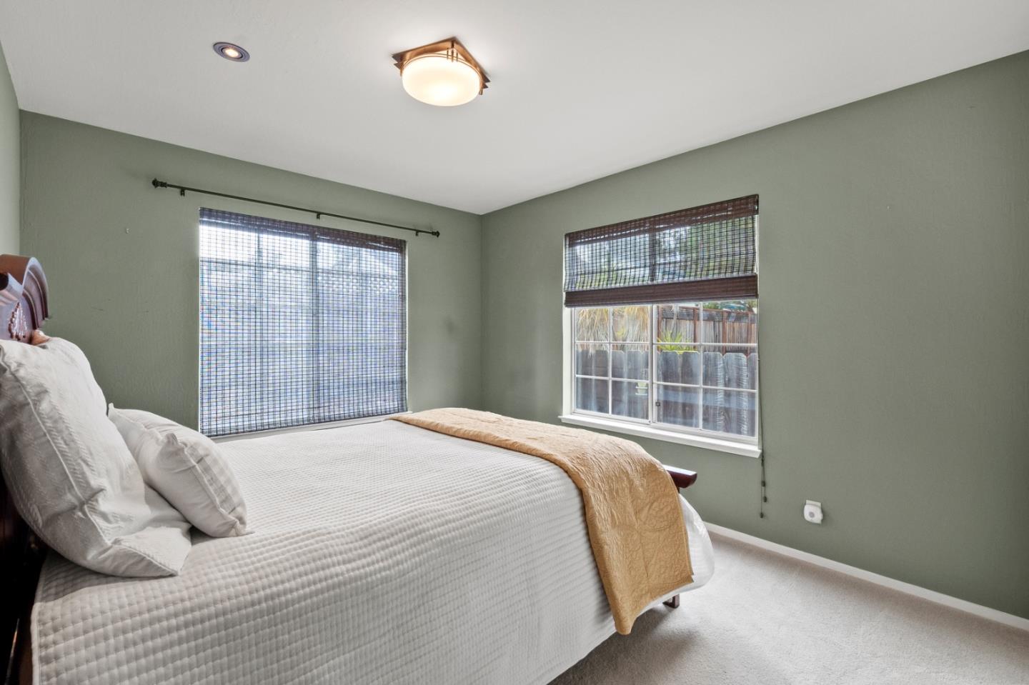 Detail Gallery Image 14 of 22 For 4 Primrose Cir, Seaside,  CA 93955 - 3 Beds | 2 Baths