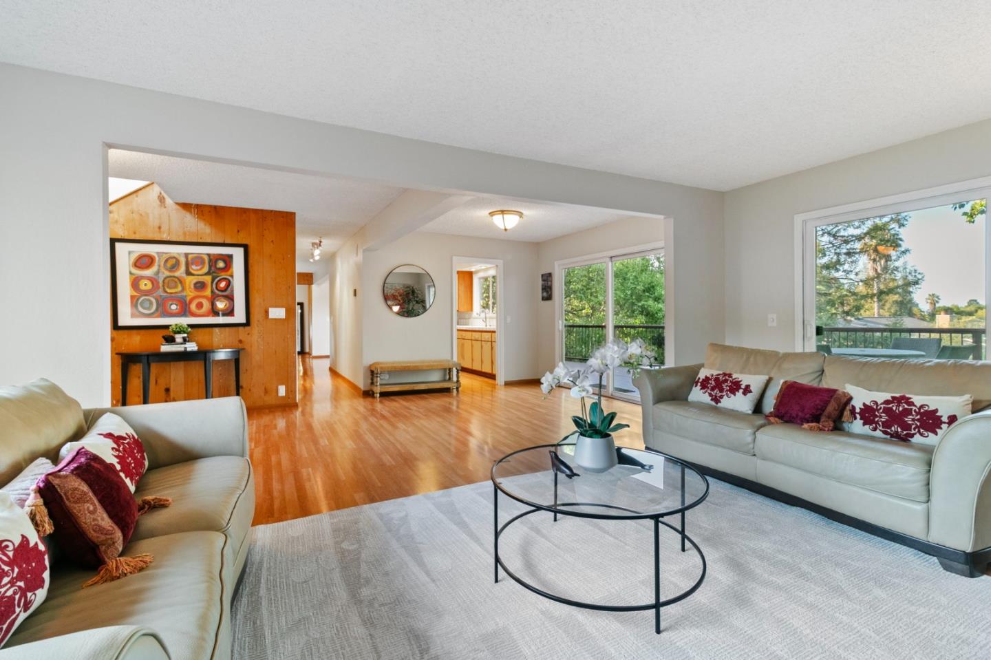 Detail Gallery Image 17 of 54 For 878 Hillcrest Dr, Redwood City,  CA 94062 - 5 Beds | 4 Baths