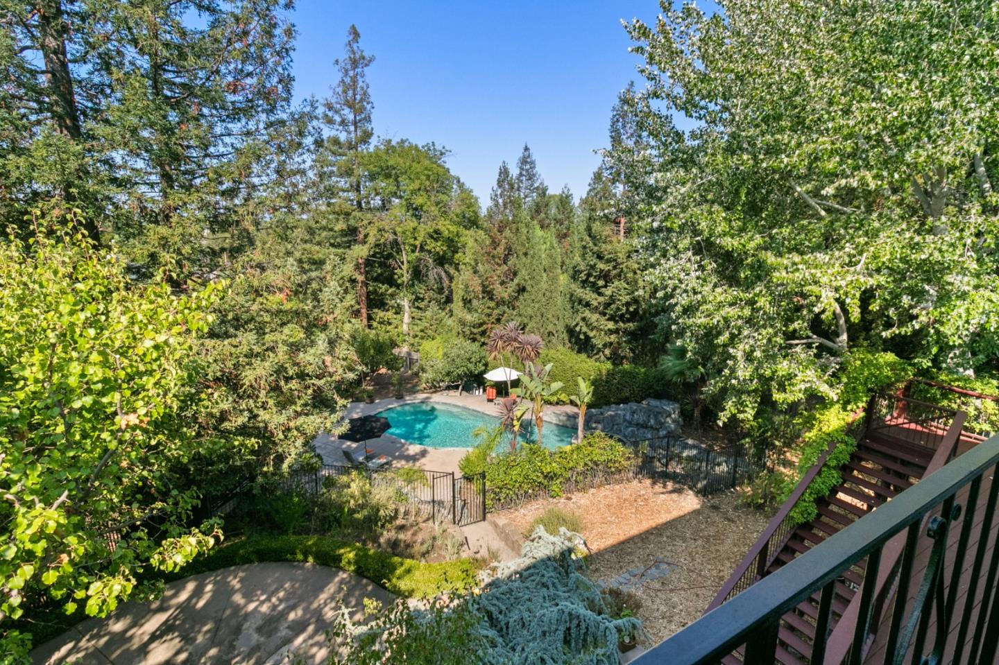 Detail Gallery Image 44 of 54 For 878 Hillcrest Dr, Redwood City,  CA 94062 - 5 Beds | 4 Baths