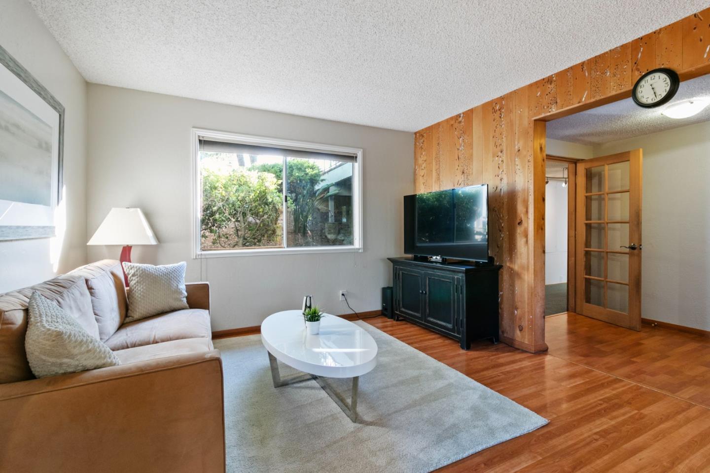 Detail Gallery Image 5 of 54 For 878 Hillcrest Dr, Redwood City,  CA 94062 - 5 Beds | 4 Baths
