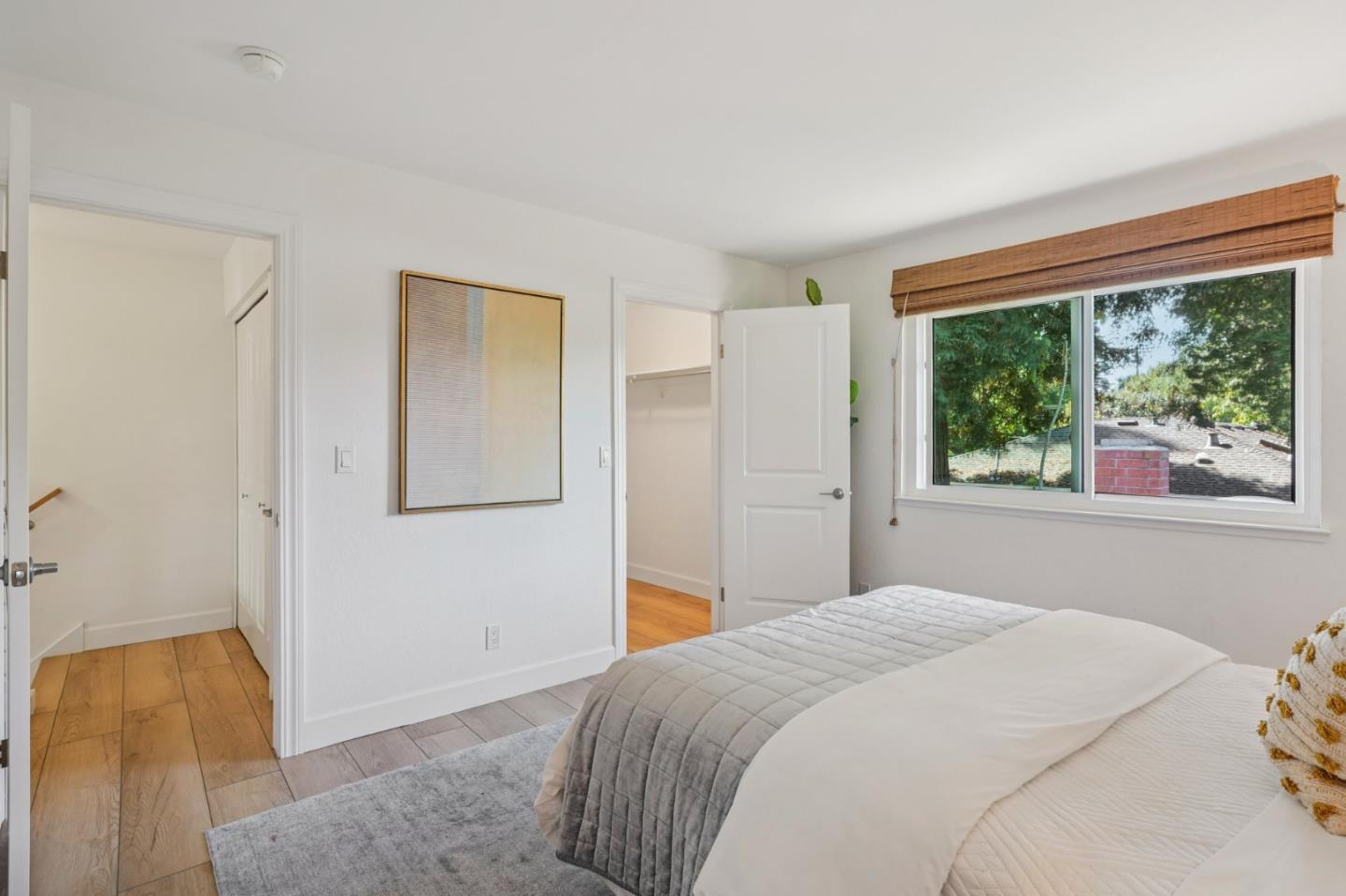 Detail Gallery Image 27 of 41 For 610 Gilbert Ave #2,  Menlo Park,  CA 94025 - 2 Beds | 1/1 Baths