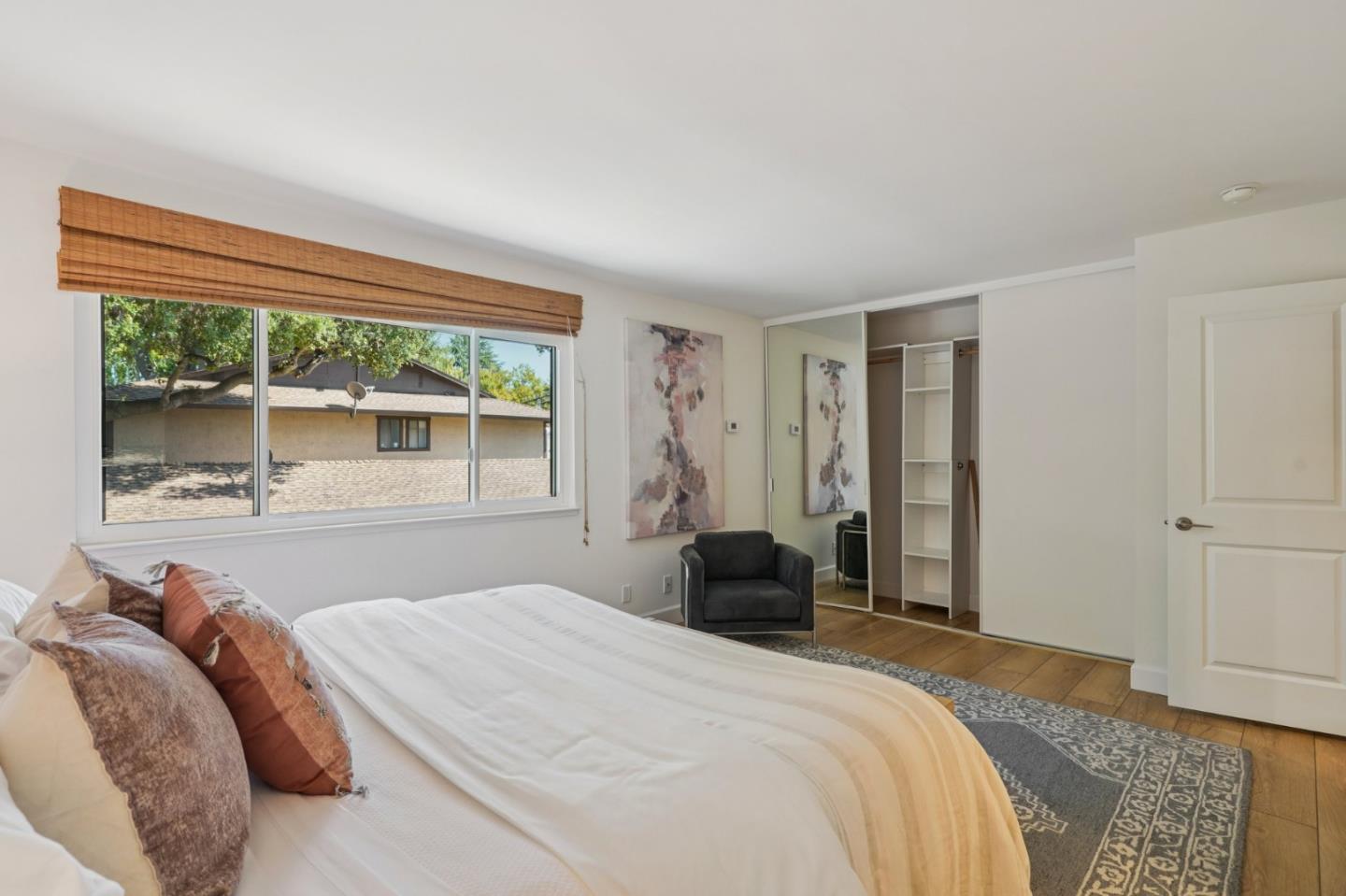 Detail Gallery Image 33 of 41 For 610 Gilbert Ave #2,  Menlo Park,  CA 94025 - 2 Beds | 1/1 Baths