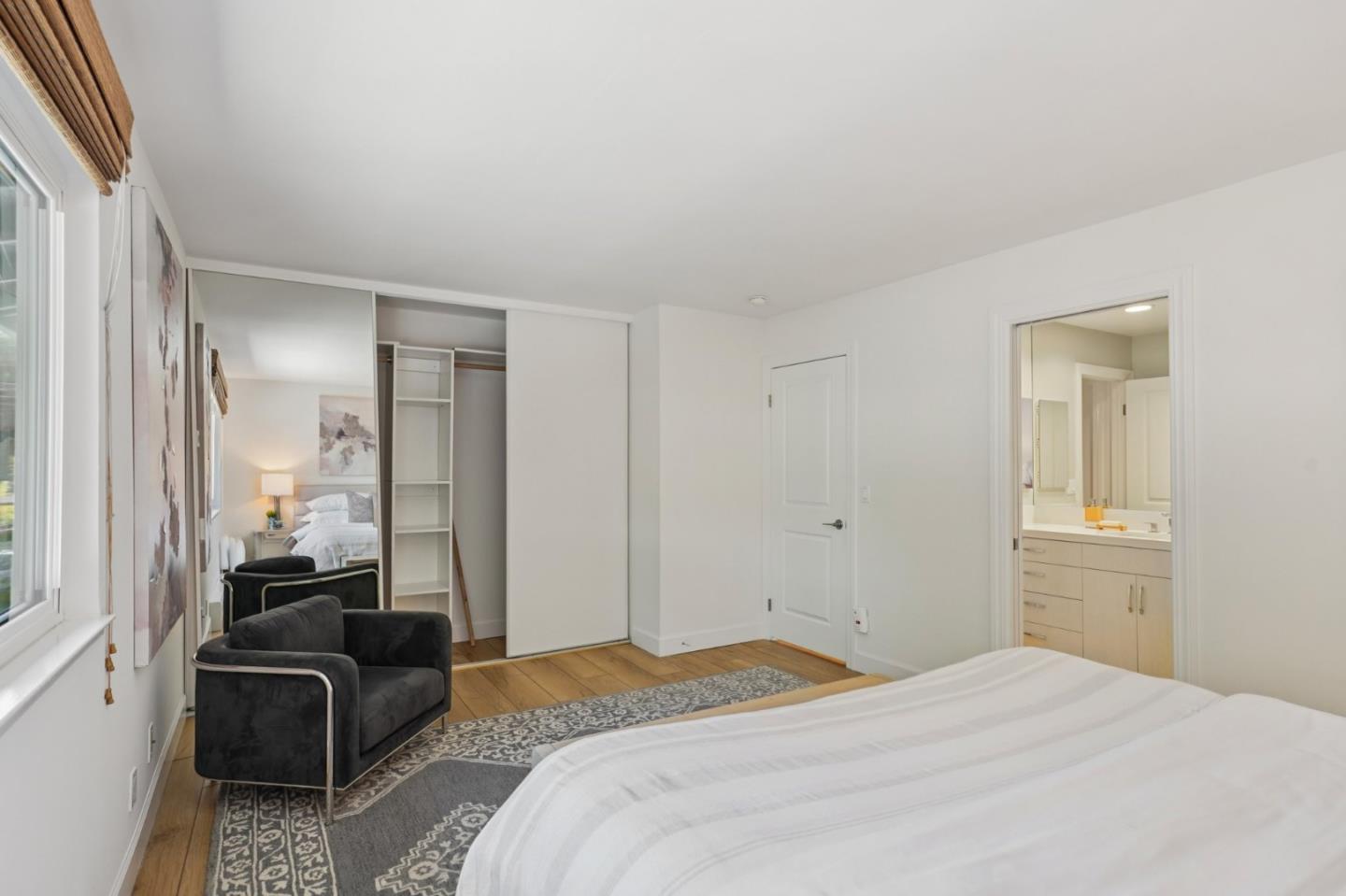 Detail Gallery Image 35 of 41 For 610 Gilbert Ave #2,  Menlo Park,  CA 94025 - 2 Beds | 1/1 Baths