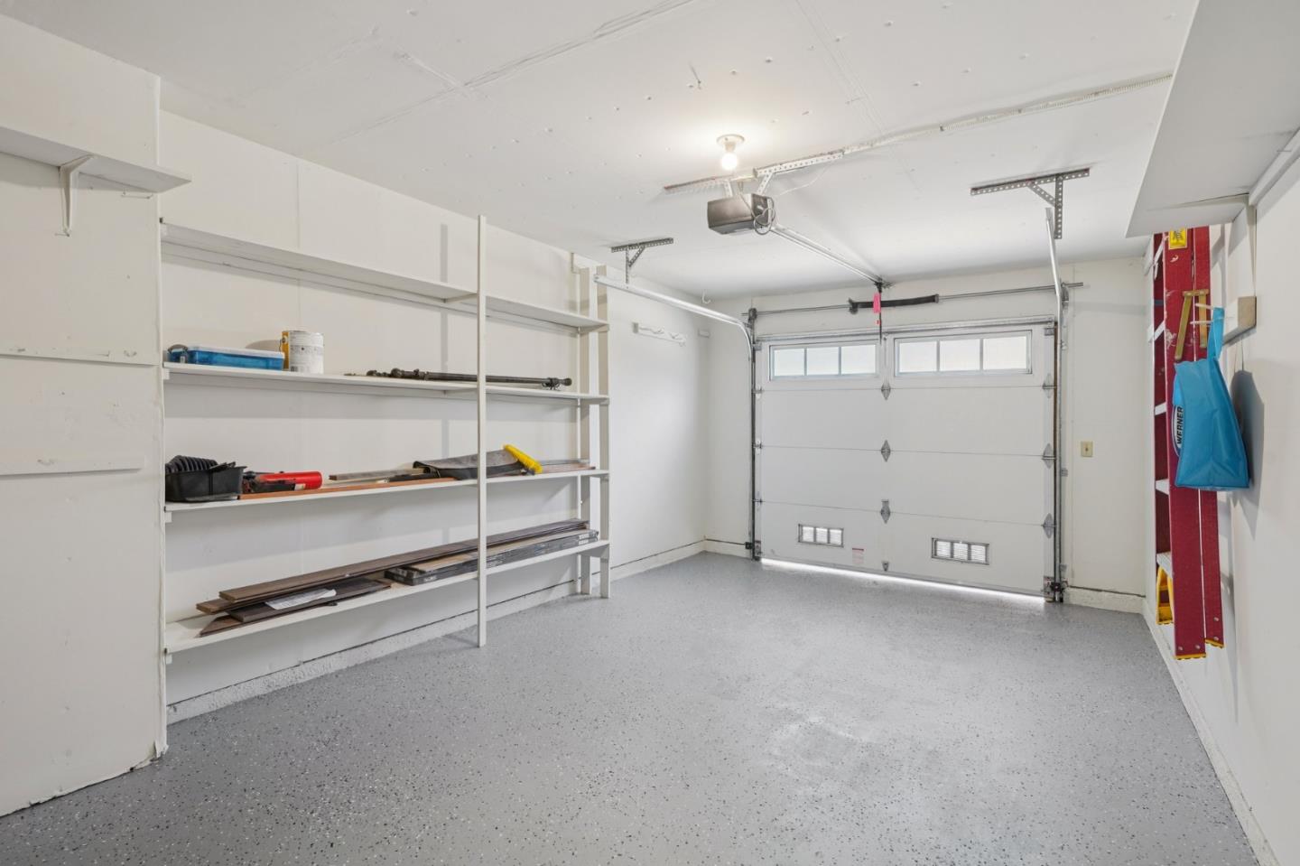 Detail Gallery Image 40 of 41 For 610 Gilbert Ave #2,  Menlo Park,  CA 94025 - 2 Beds | 1/1 Baths
