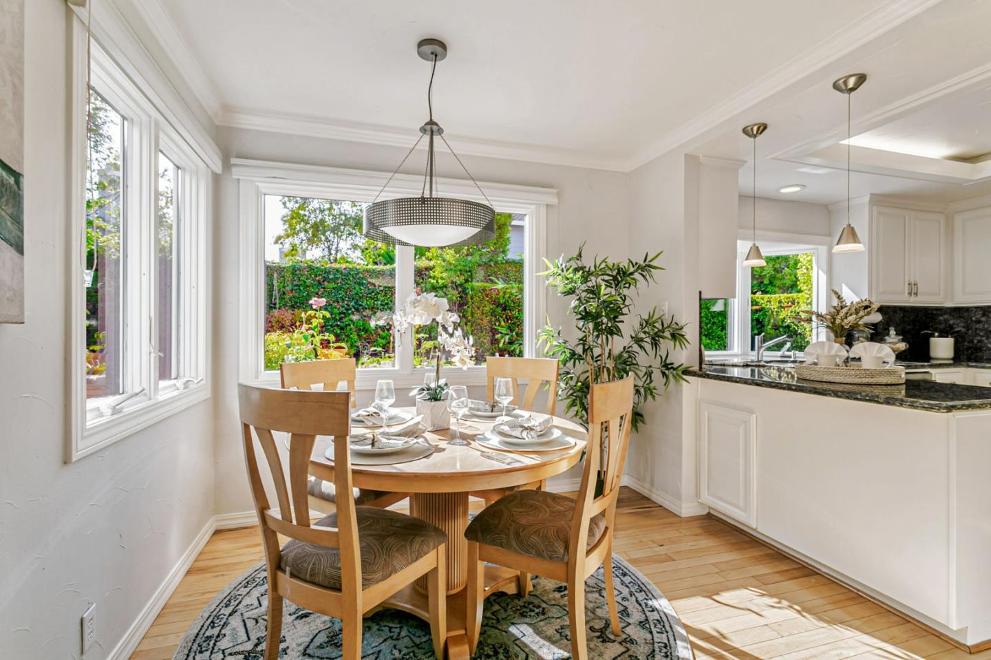 Detail Gallery Image 14 of 42 For 10309 Mcklintock Ln, Cupertino,  CA 95014 - 4 Beds | 2/1 Baths