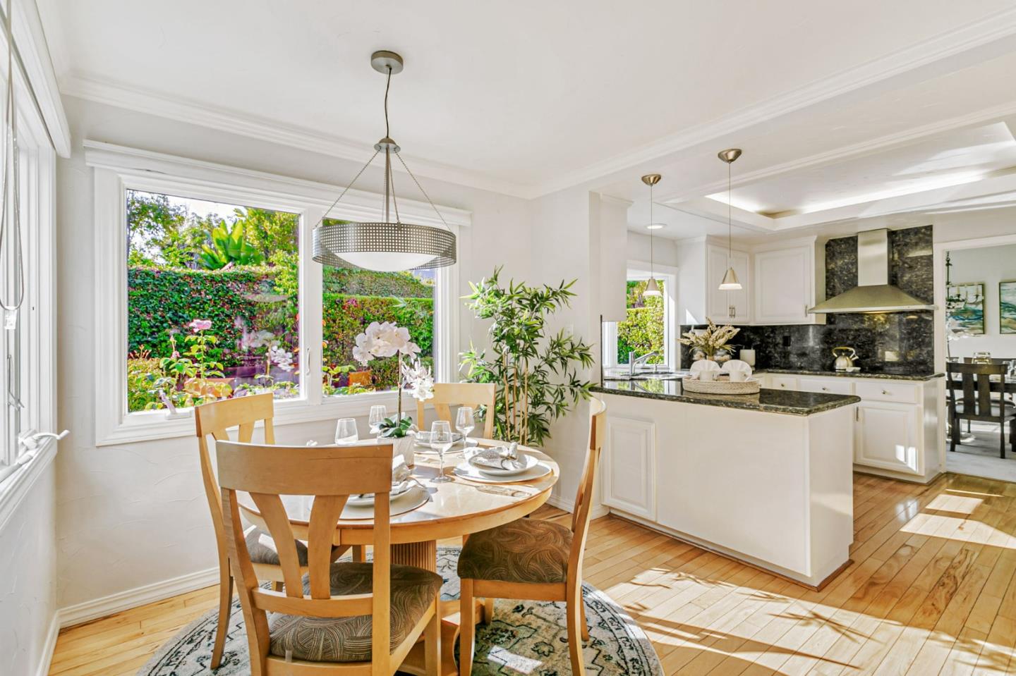 Detail Gallery Image 15 of 42 For 10309 Mcklintock Ln, Cupertino,  CA 95014 - 4 Beds | 2/1 Baths