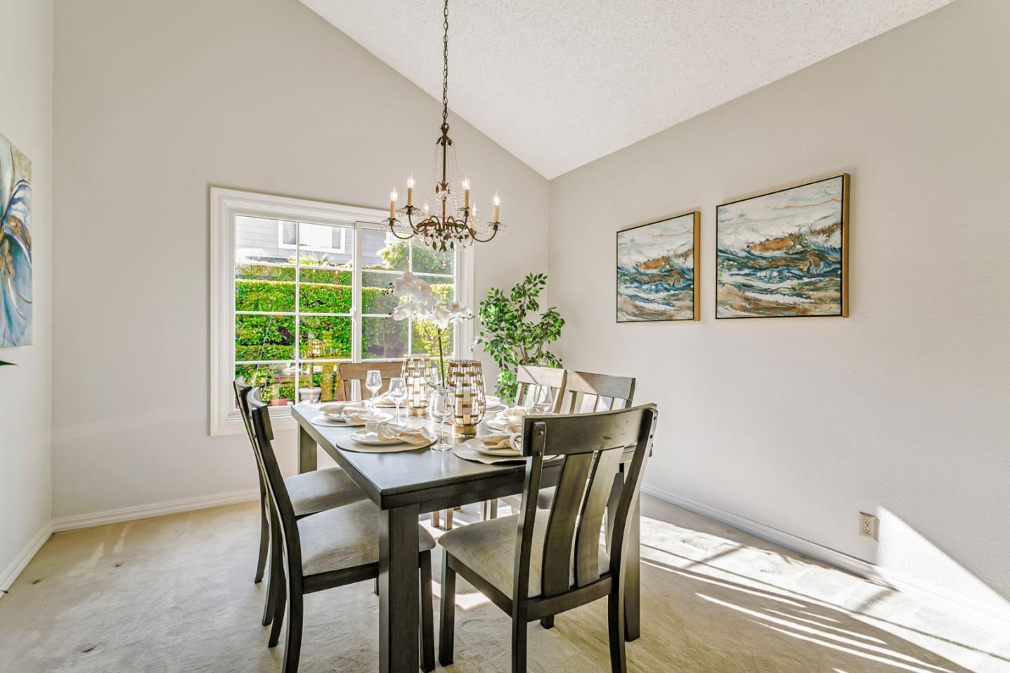 Detail Gallery Image 16 of 42 For 10309 Mcklintock Ln, Cupertino,  CA 95014 - 4 Beds | 2/1 Baths