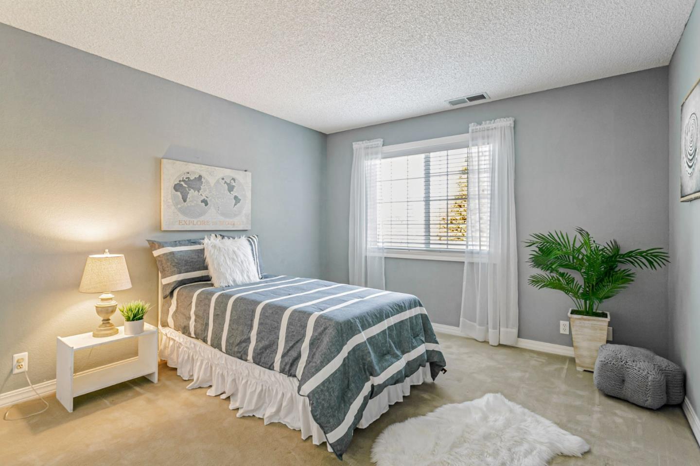 Detail Gallery Image 21 of 42 For 10309 Mcklintock Ln, Cupertino,  CA 95014 - 4 Beds | 2/1 Baths