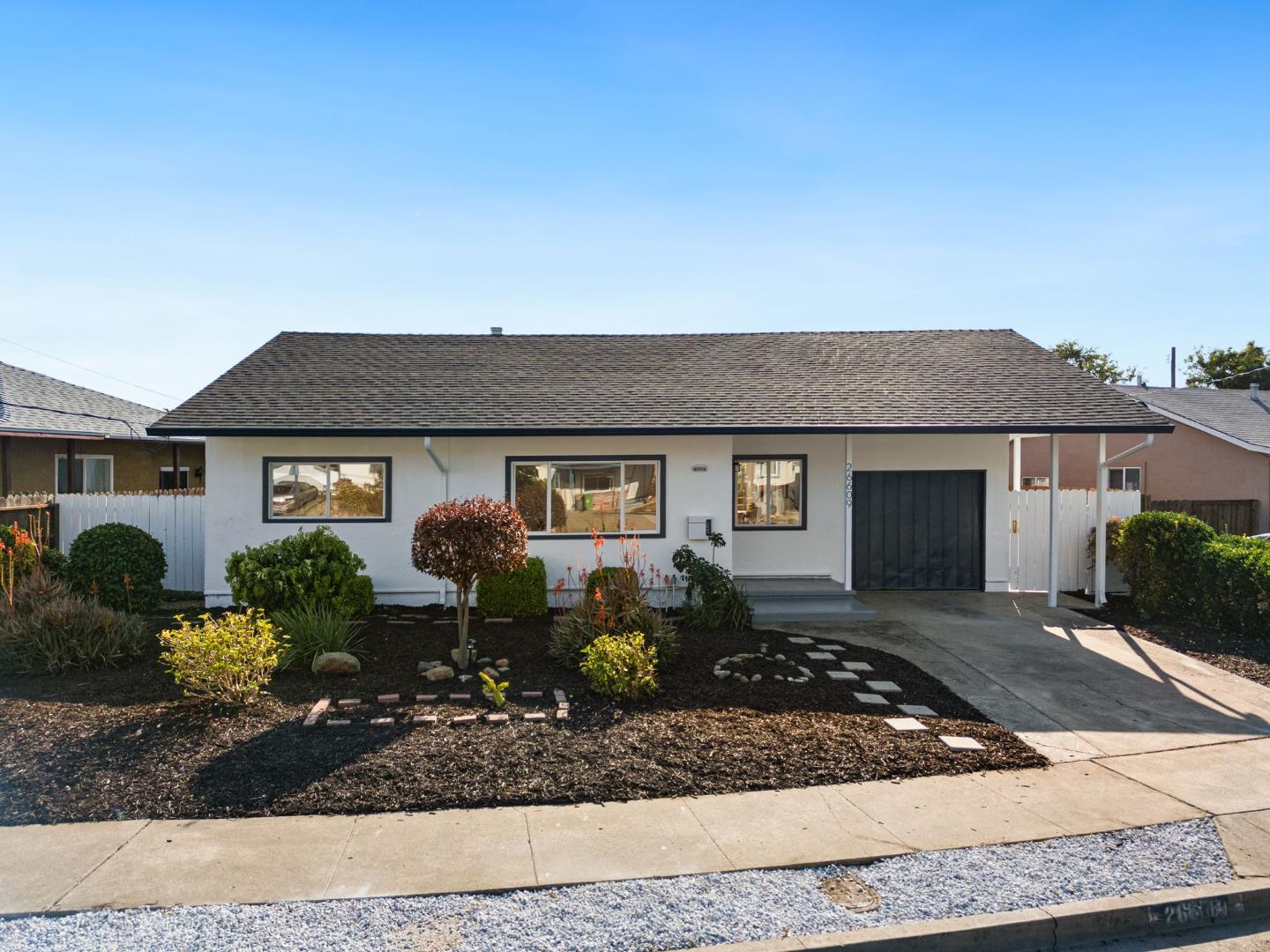 Detail Gallery Image 4 of 50 For 26609 Colette St, Hayward,  CA 94544 - 3 Beds | 1 Baths