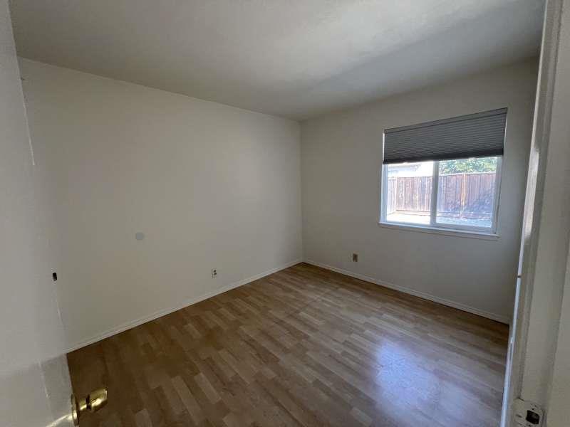 Detail Gallery Image 12 of 19 For 425 Clauser Dr, Milpitas,  CA 95035 - 4 Beds | 2 Baths