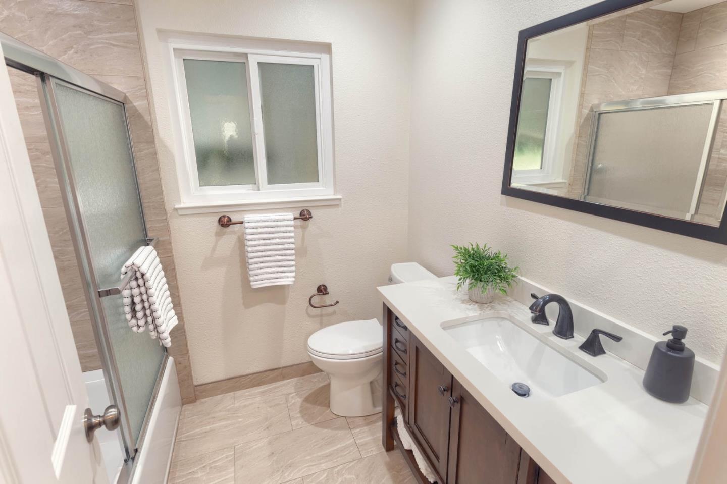 Detail Gallery Image 19 of 25 For 1464 Athenour Ct, San Jose,  CA 95120 - 4 Beds | 2/1 Baths