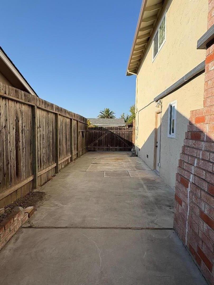 Detail Gallery Image 25 of 25 For 1464 Athenour Ct, San Jose,  CA 95120 - 4 Beds | 2/1 Baths