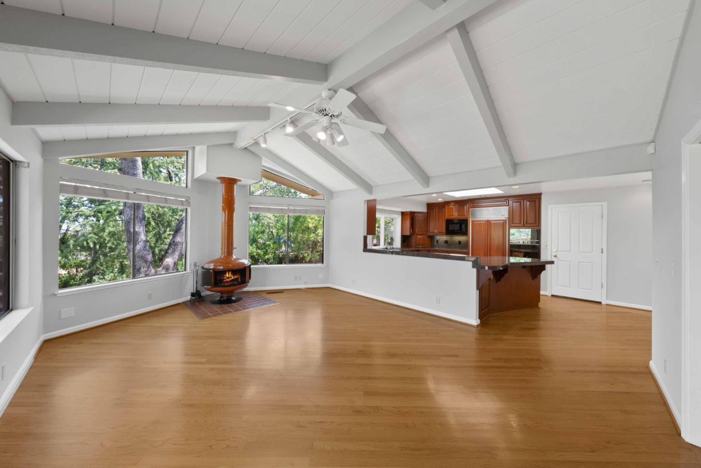 Detail Gallery Image 15 of 55 For 7175 Red Holly Ct, San Jose,  CA 95120 - 4 Beds | 2/1 Baths
