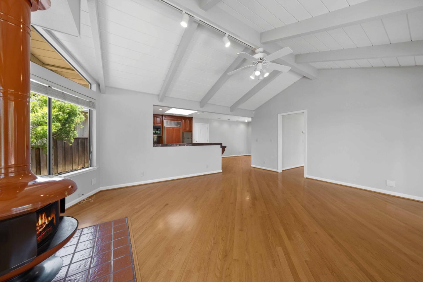 Detail Gallery Image 16 of 55 For 7175 Red Holly Ct, San Jose,  CA 95120 - 4 Beds | 2/1 Baths