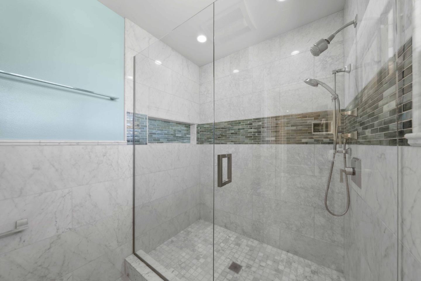 Detail Gallery Image 26 of 55 For 7175 Red Holly Ct, San Jose,  CA 95120 - 4 Beds | 2/1 Baths