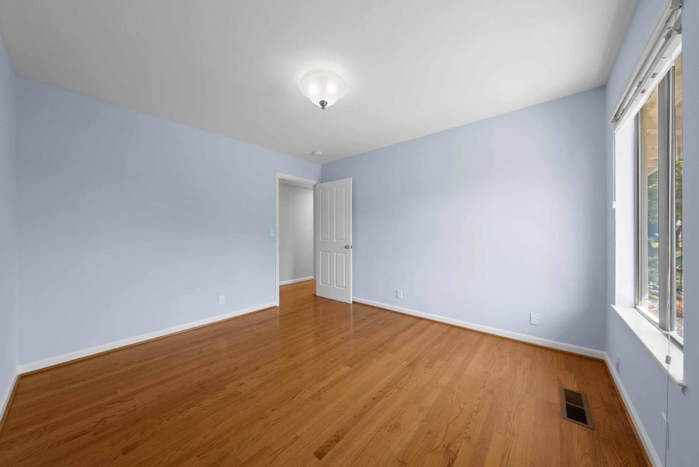 Detail Gallery Image 32 of 55 For 7175 Red Holly Ct, San Jose,  CA 95120 - 4 Beds | 2/1 Baths
