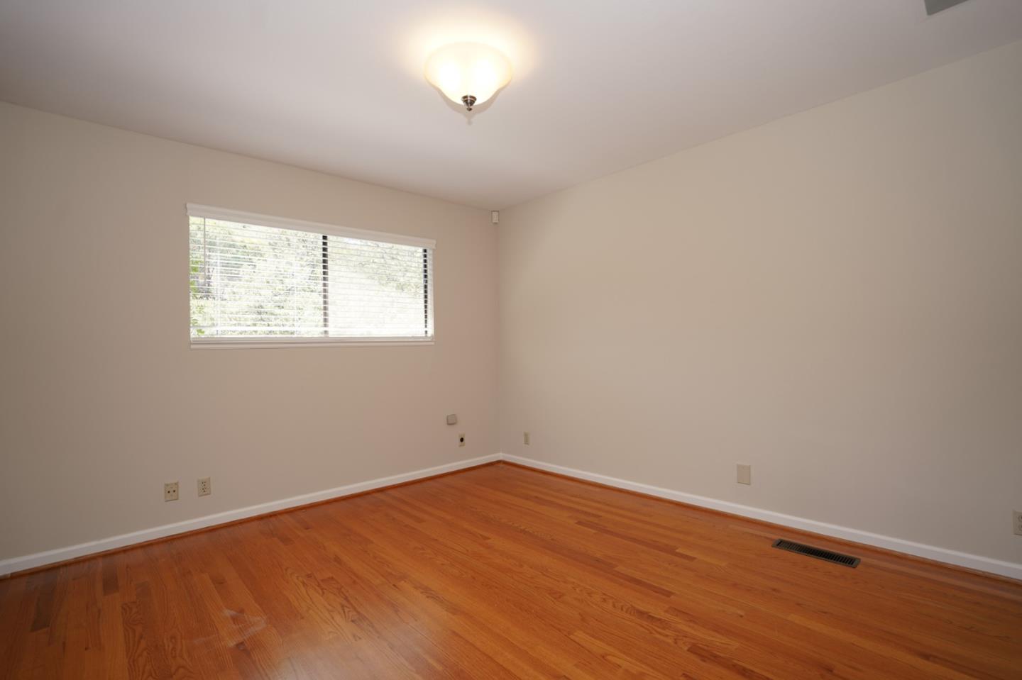 Detail Gallery Image 37 of 55 For 7175 Red Holly Ct, San Jose,  CA 95120 - 4 Beds | 2/1 Baths