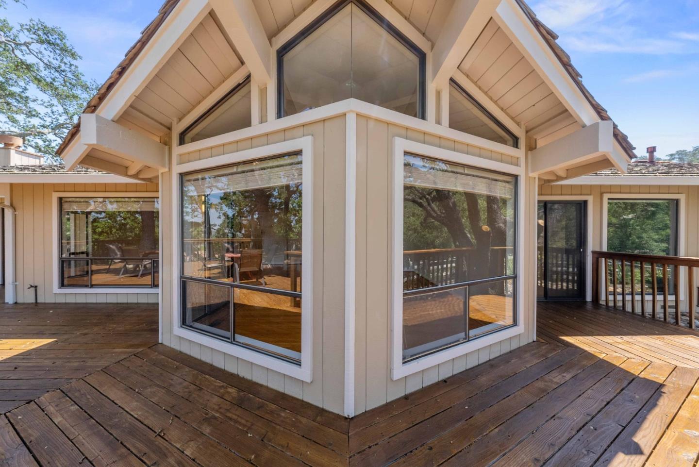 Detail Gallery Image 49 of 55 For 7175 Red Holly Ct, San Jose,  CA 95120 - 4 Beds | 2/1 Baths