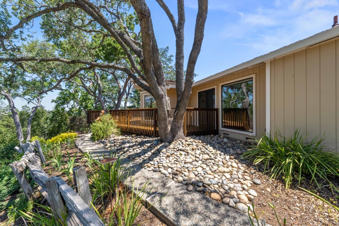 Detail Gallery Image 51 of 55 For 7175 Red Holly Ct, San Jose,  CA 95120 - 4 Beds | 2/1 Baths