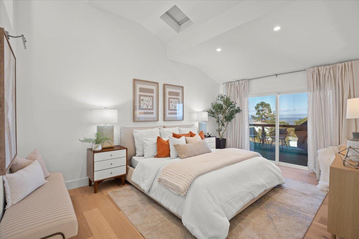 Detail Gallery Image 26 of 54 For 865 Somerset Ct, San Carlos,  CA 94070 - 5 Beds | 3 Baths