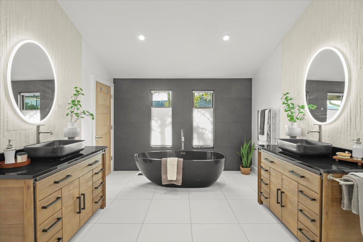 Detail Gallery Image 30 of 54 For 865 Somerset Ct, San Carlos,  CA 94070 - 5 Beds | 3 Baths