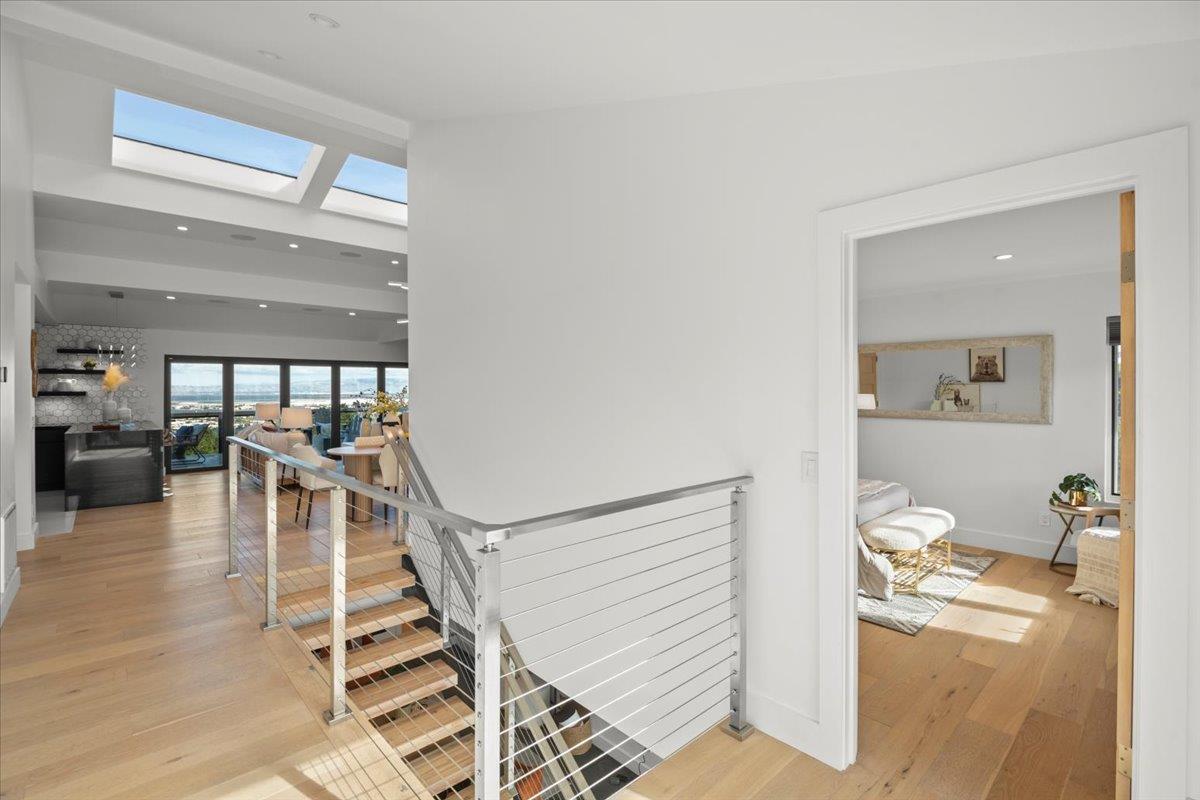 Detail Gallery Image 33 of 54 For 865 Somerset Ct, San Carlos,  CA 94070 - 5 Beds | 3 Baths