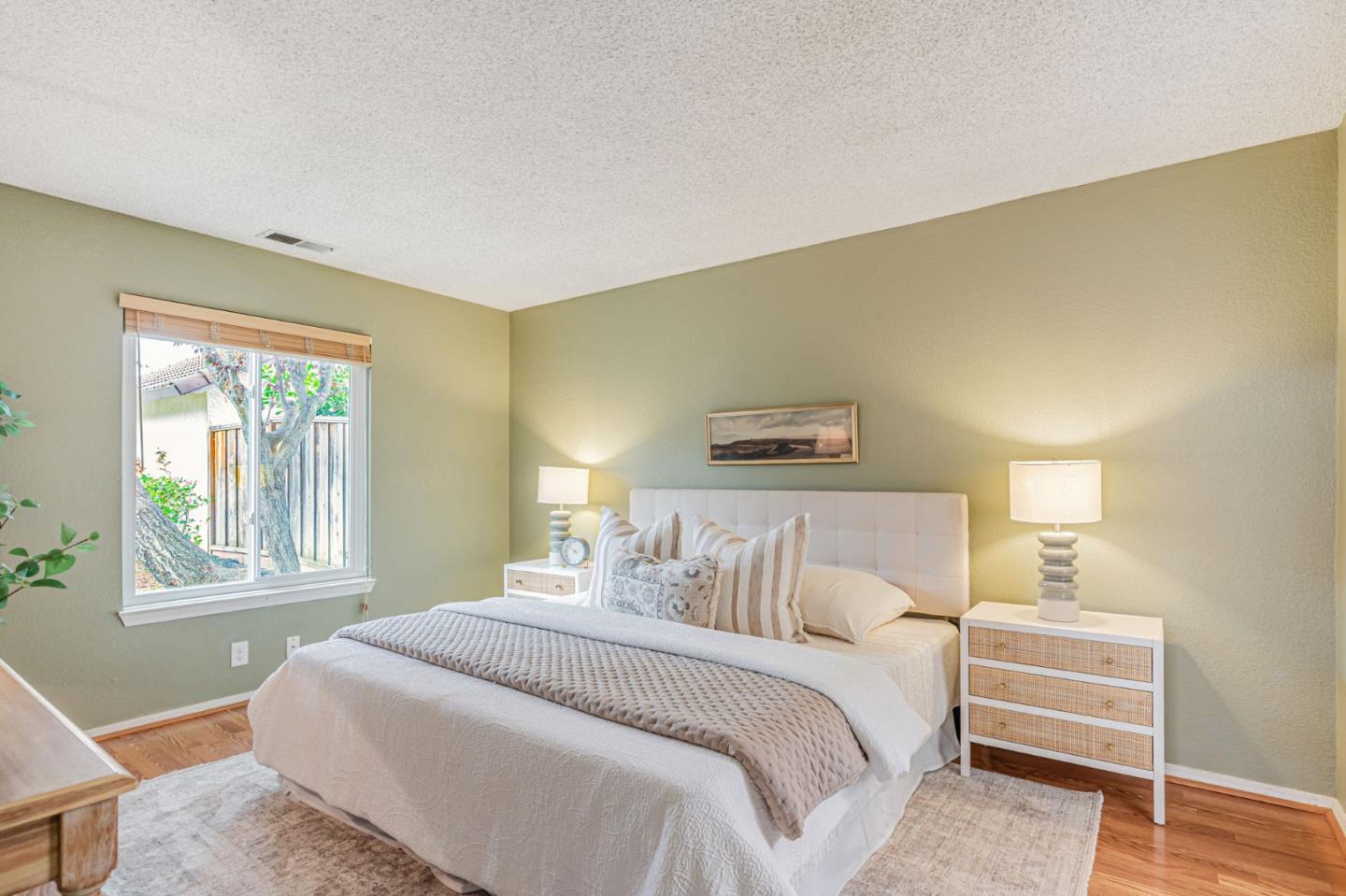 Detail Gallery Image 24 of 46 For 1143 Lerma Ln, Gilroy,  CA 95020 - 3 Beds | 2 Baths