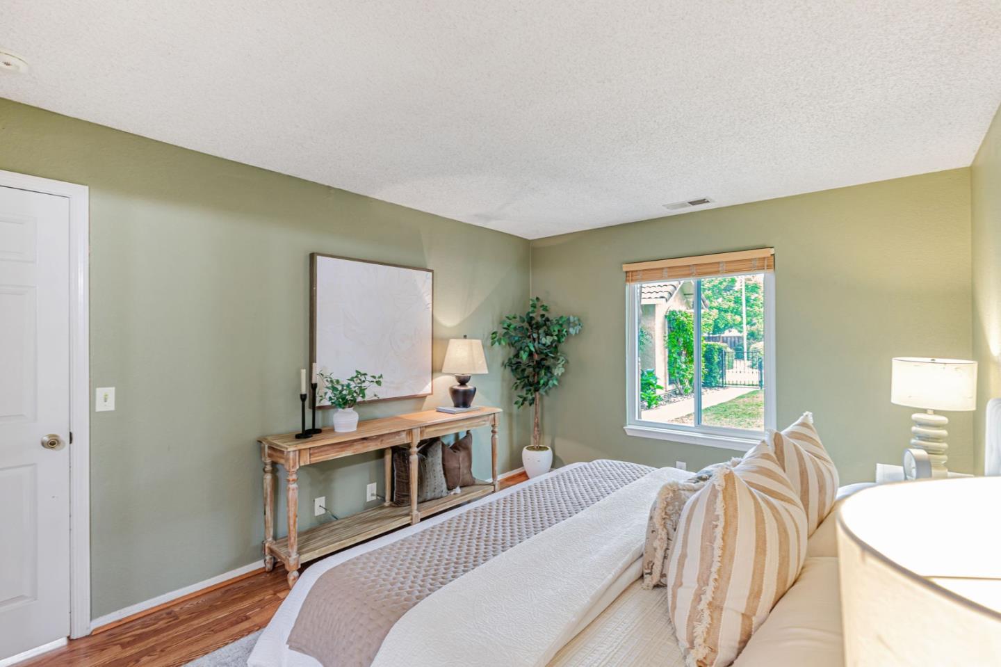 Detail Gallery Image 27 of 46 For 1143 Lerma Ln, Gilroy,  CA 95020 - 3 Beds | 2 Baths