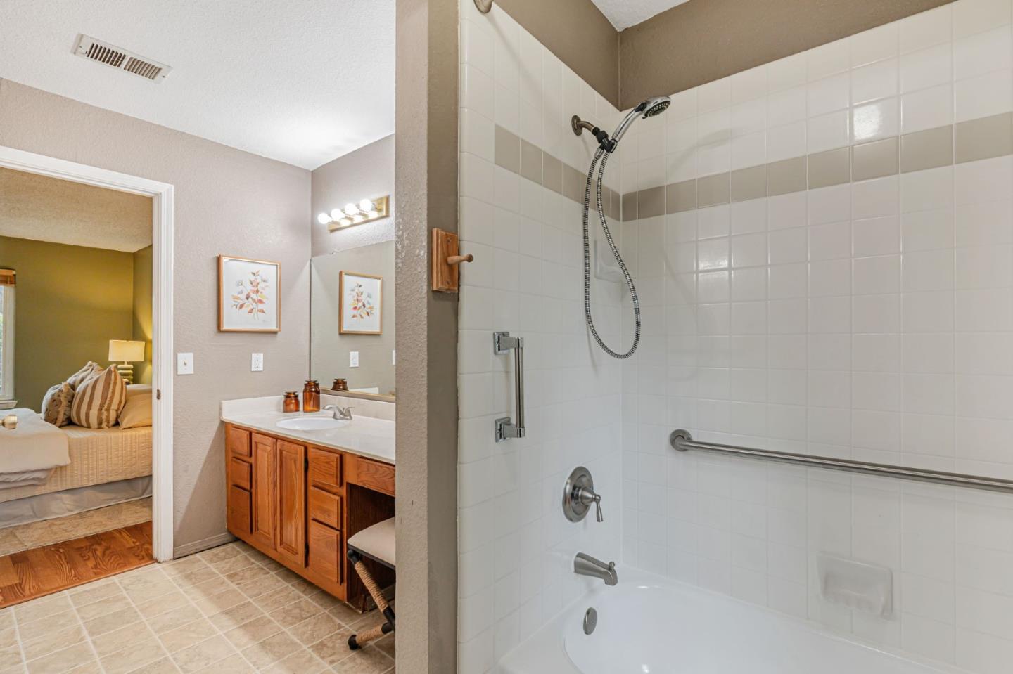 Detail Gallery Image 32 of 46 For 1143 Lerma Ln, Gilroy,  CA 95020 - 3 Beds | 2 Baths
