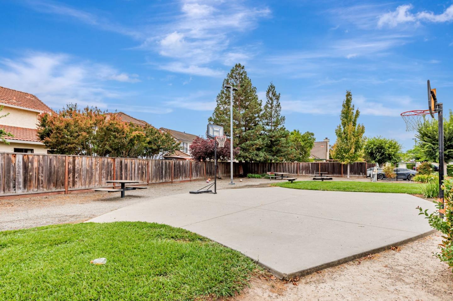 Detail Gallery Image 42 of 46 For 1143 Lerma Ln, Gilroy,  CA 95020 - 3 Beds | 2 Baths