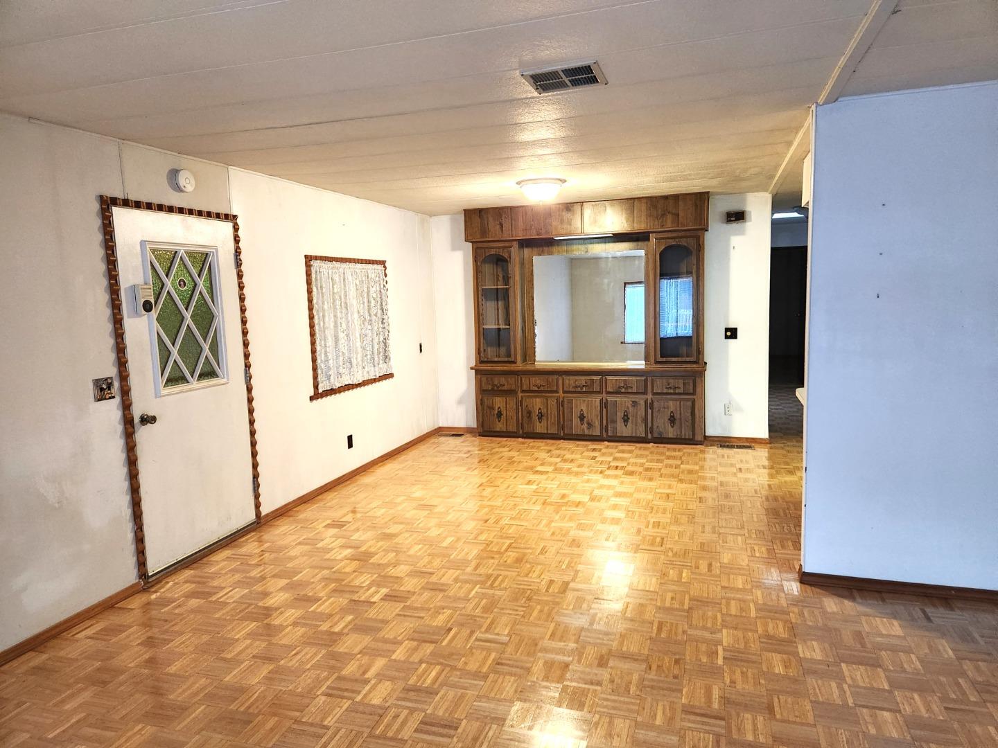 Detail Gallery Image 4 of 11 For 1075 Space Park Way #138,  Mountain View,  CA 94043 - 2 Beds | 2 Baths