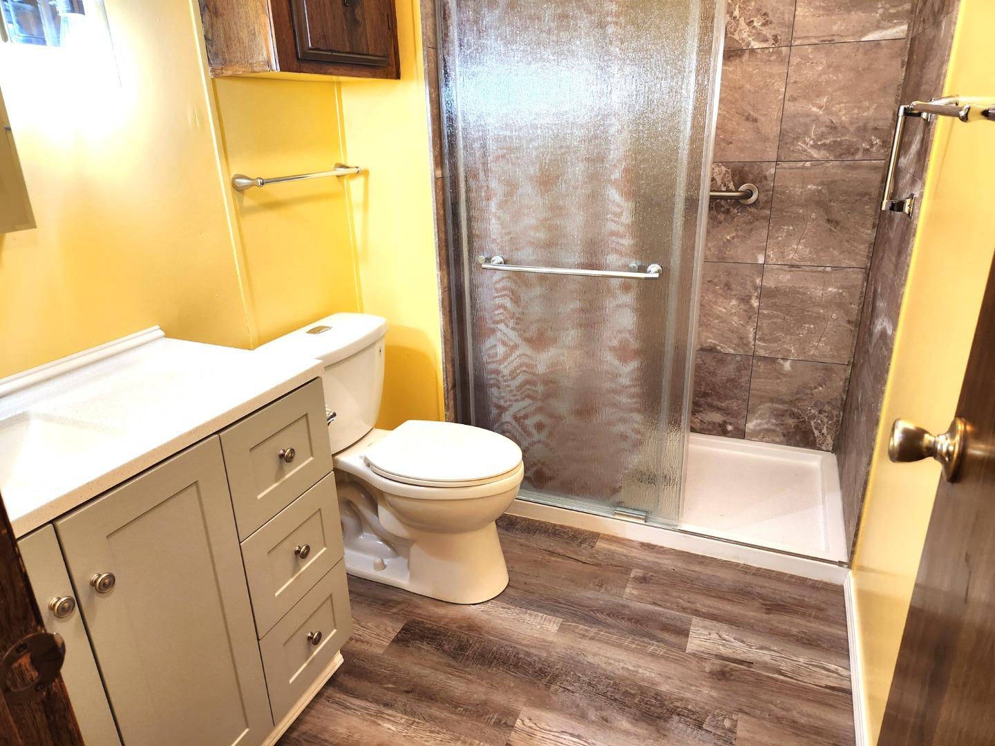 Detail Gallery Image 7 of 11 For 1075 Space Park Way #138,  Mountain View,  CA 94043 - 2 Beds | 2 Baths