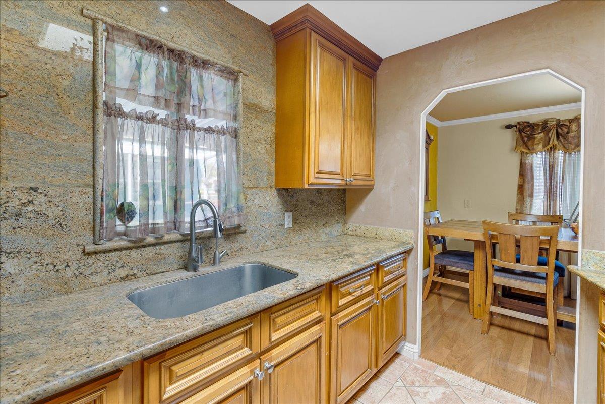 Detail Gallery Image 12 of 30 For 255 E. Bolivar St #57,  Salinas,  CA 93906 - 2 Beds | 2 Baths