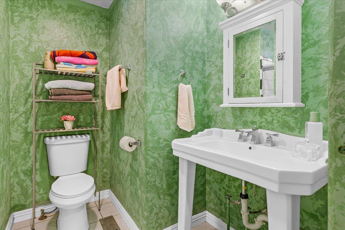 Detail Gallery Image 18 of 30 For 255 E. Bolivar St #57,  Salinas,  CA 93906 - 2 Beds | 2 Baths