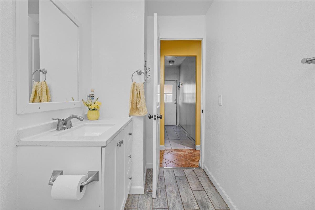Detail Gallery Image 21 of 30 For 255 E. Bolivar St #57,  Salinas,  CA 93906 - 2 Beds | 2 Baths