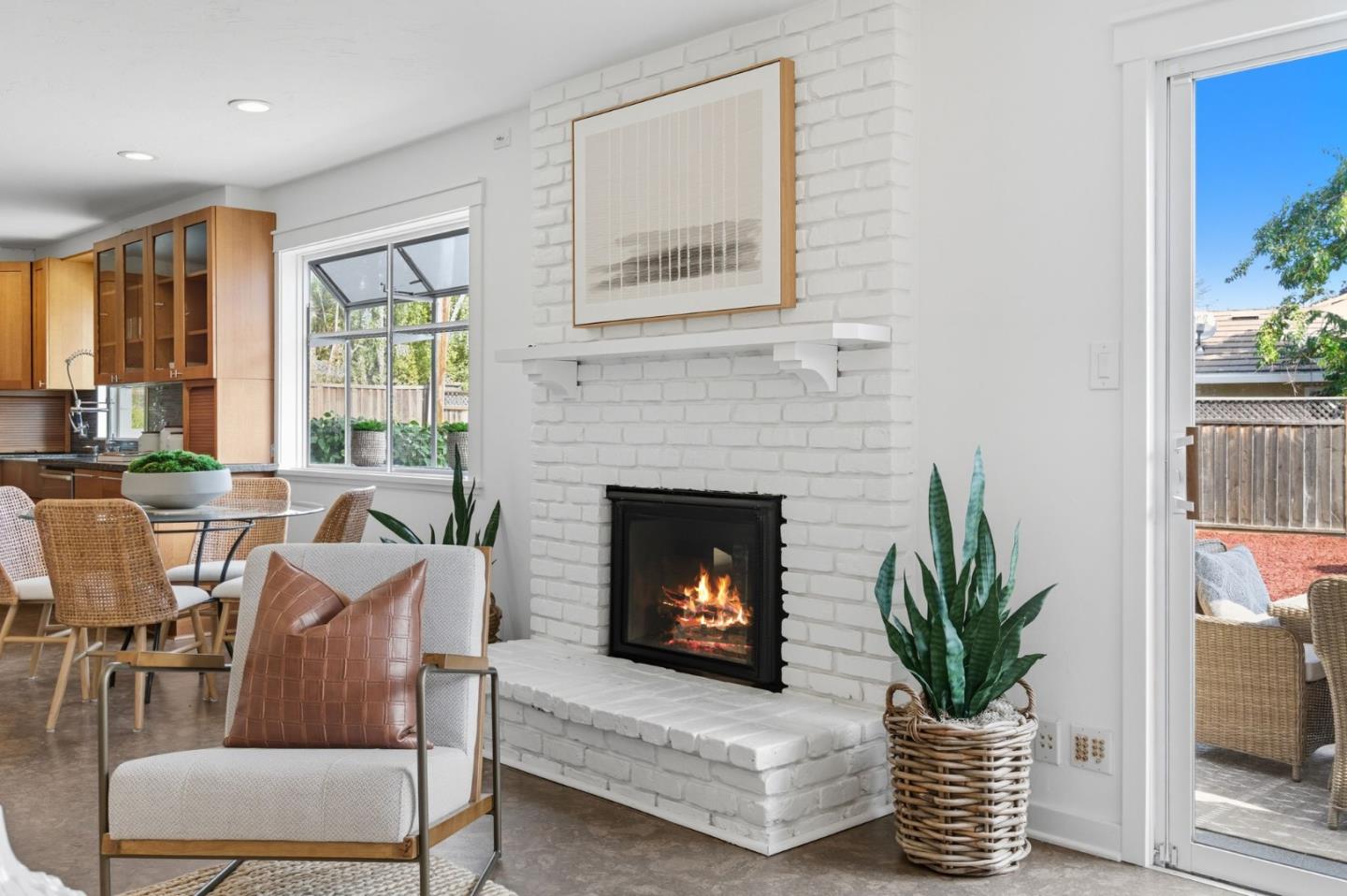 Detail Gallery Image 20 of 51 For 19921 Charters Ave, Saratoga,  CA 95070 - 5 Beds | 3 Baths