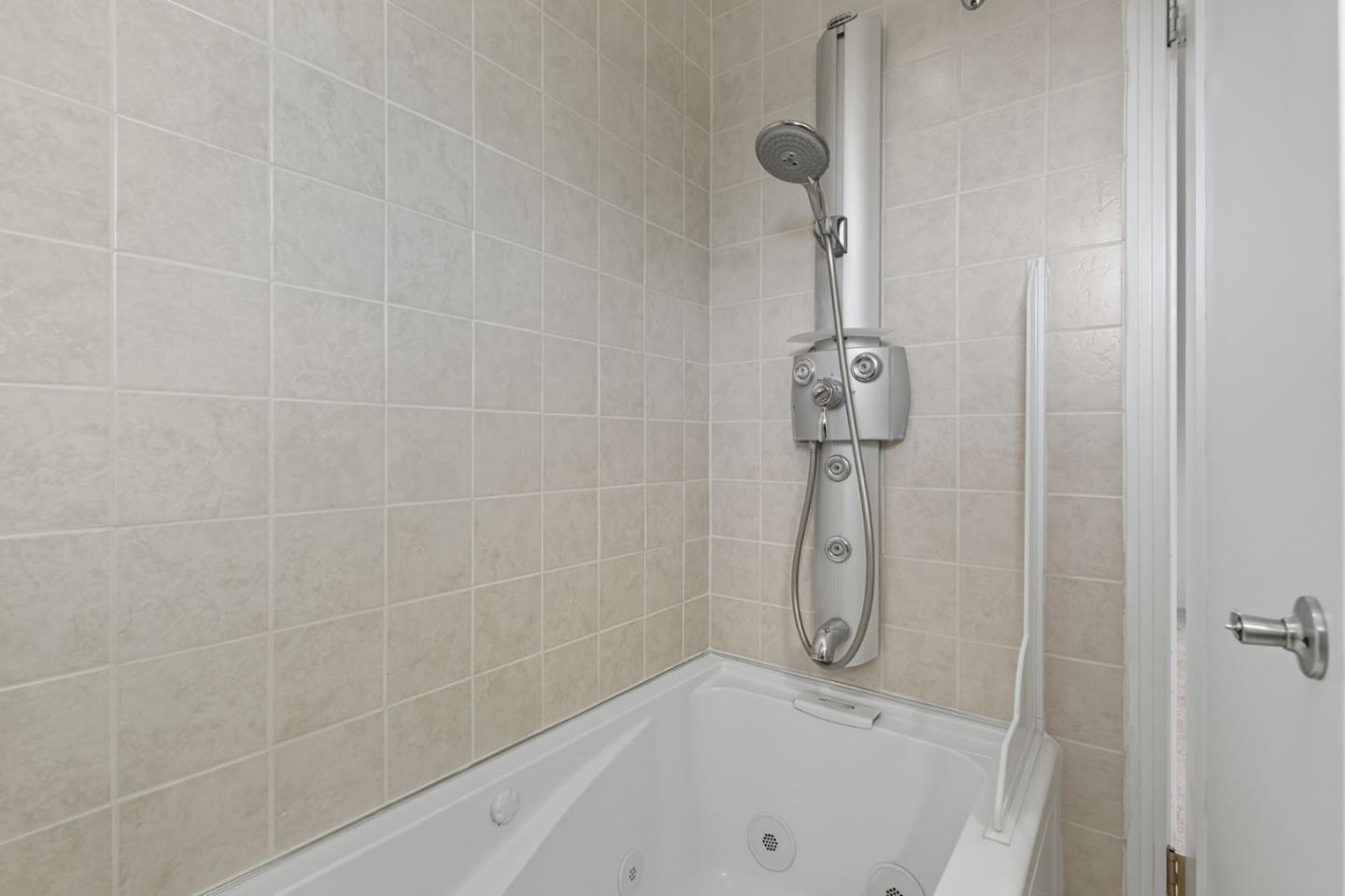 Detail Gallery Image 29 of 51 For 19921 Charters Ave, Saratoga,  CA 95070 - 5 Beds | 3 Baths