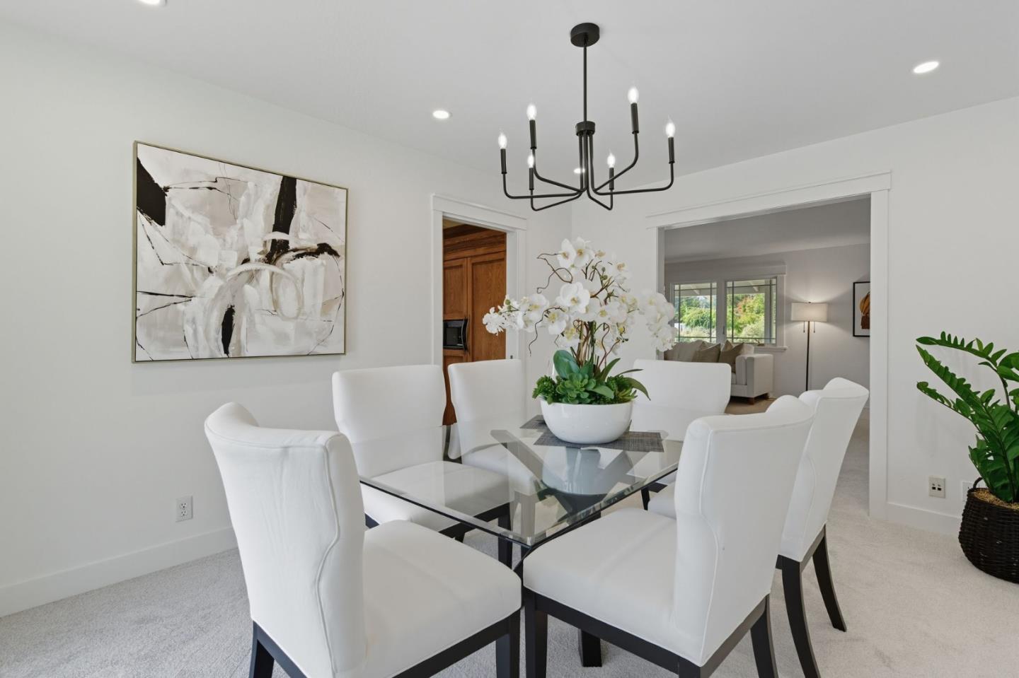 Detail Gallery Image 9 of 51 For 19921 Charters Ave, Saratoga,  CA 95070 - 5 Beds | 3 Baths