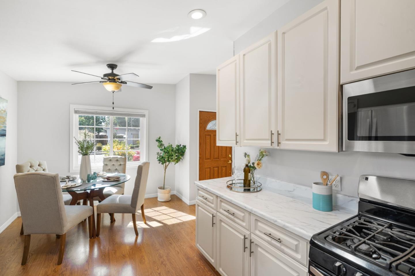 Detail Gallery Image 12 of 27 For 1935 Jackson St, Santa Clara,  CA 95050 - 3 Beds | 2 Baths