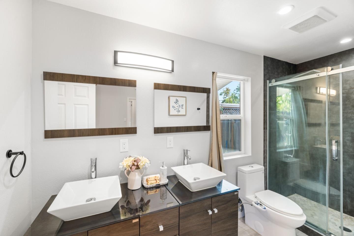 Detail Gallery Image 21 of 27 For 1935 Jackson St, Santa Clara,  CA 95050 - 3 Beds | 2 Baths