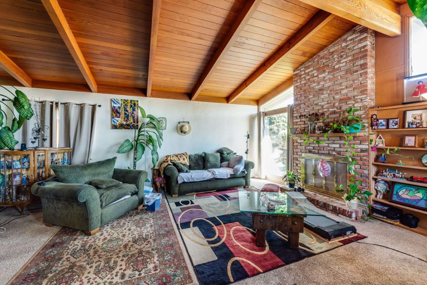 Detail Gallery Image 3 of 21 For 229 Bronson St, Watsonville,  CA 95076 - 3 Beds | 2 Baths