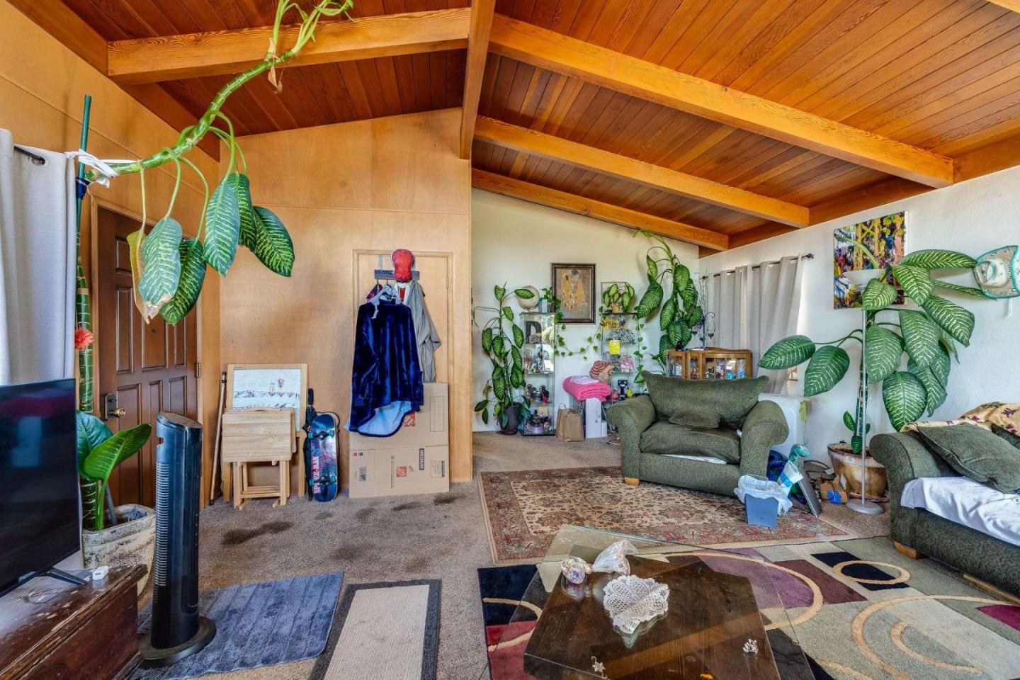 Detail Gallery Image 5 of 21 For 229 Bronson St, Watsonville,  CA 95076 - 3 Beds | 2 Baths