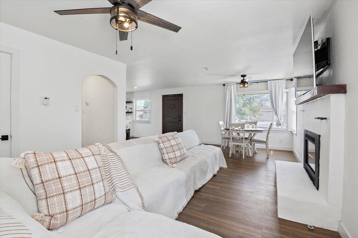 Detail Gallery Image 11 of 29 For 473 Brockmann Dr, Gonzales,  CA 93926 - 2 Beds | 1 Baths