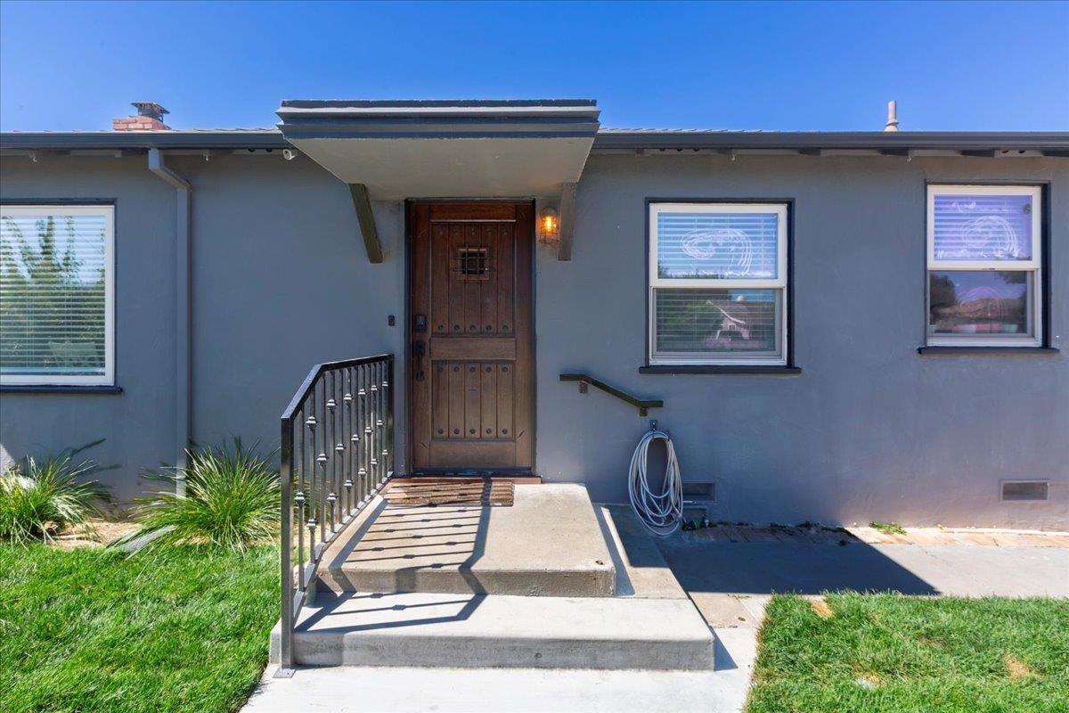 Detail Gallery Image 6 of 29 For 473 Brockmann Dr, Gonzales,  CA 93926 - 2 Beds | 1 Baths