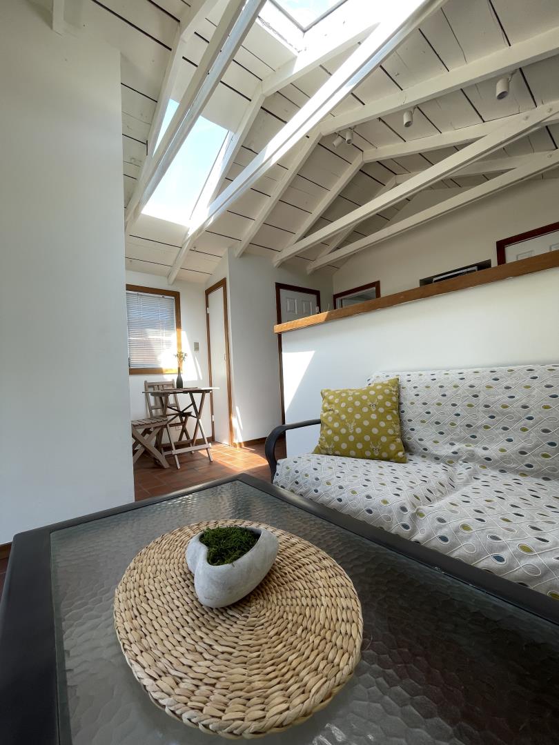 Detail Gallery Image 12 of 19 For 750 37th Ave #B,  Santa Cruz,  CA 95062 - 1 Beds | 1 Baths