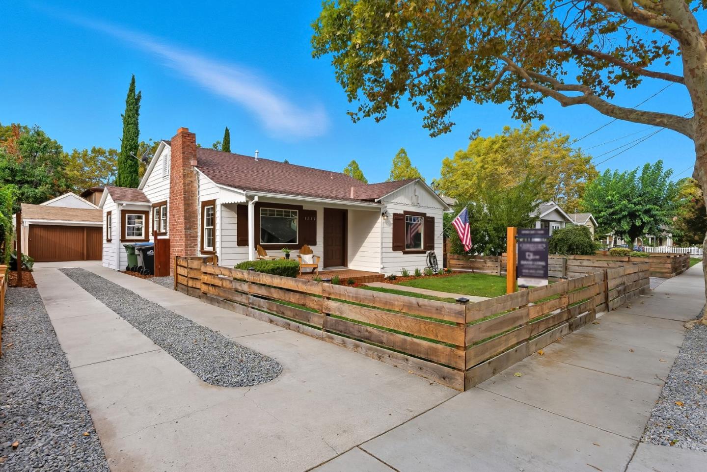 Detail Gallery Image 2 of 36 For 1275 Bird Ave, San Jose,  CA 95125 - 2 Beds | 1 Baths