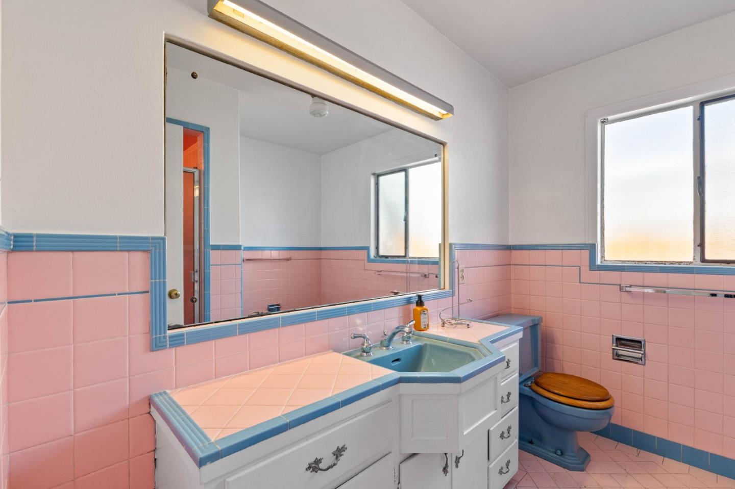 Detail Gallery Image 19 of 28 For 689 N 16th St, San Jose,  CA 95112 - 3 Beds | 2/1 Baths
