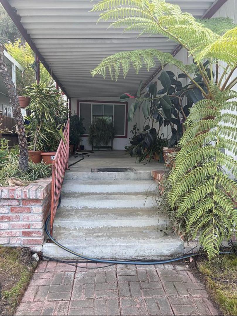 Detail Gallery Image 3 of 10 For 4271 N First St #124,  San Jose,  CA 95134 - 2 Beds | 2 Baths