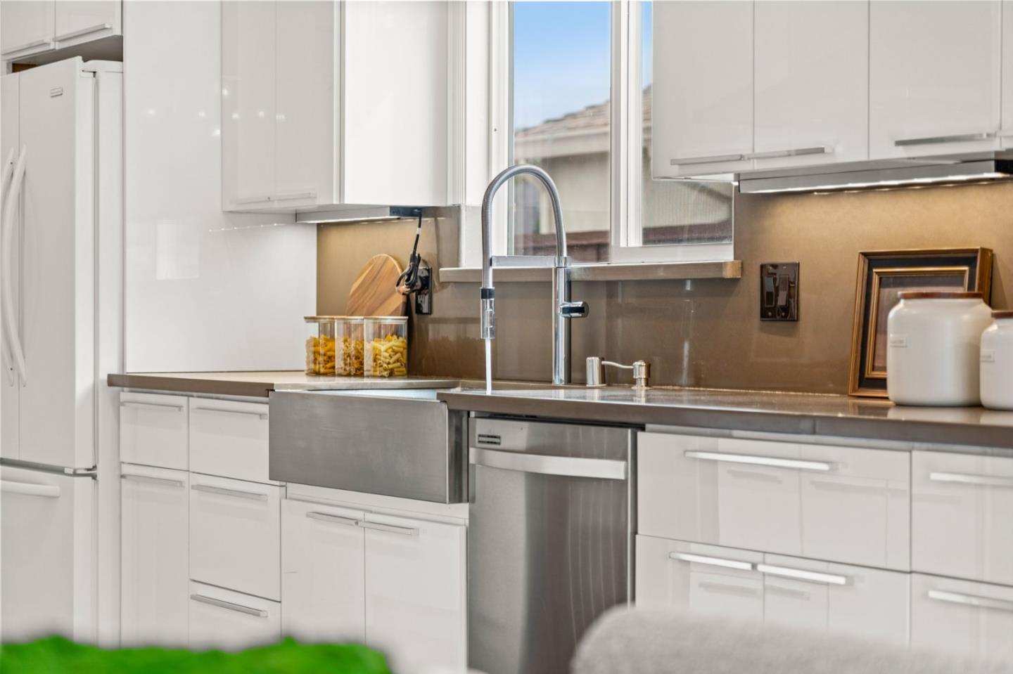 Detail Gallery Image 20 of 42 For 2303 Camrose Ave, San Jose,  CA 95130 - 4 Beds | 2 Baths