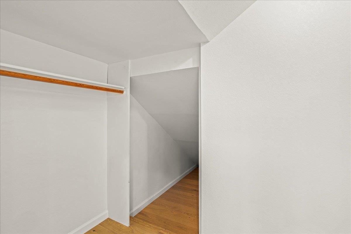 Detail Gallery Image 19 of 52 For 255 Cresci Rd, Los Gatos,  CA 95033 - 4 Beds | 3 Baths
